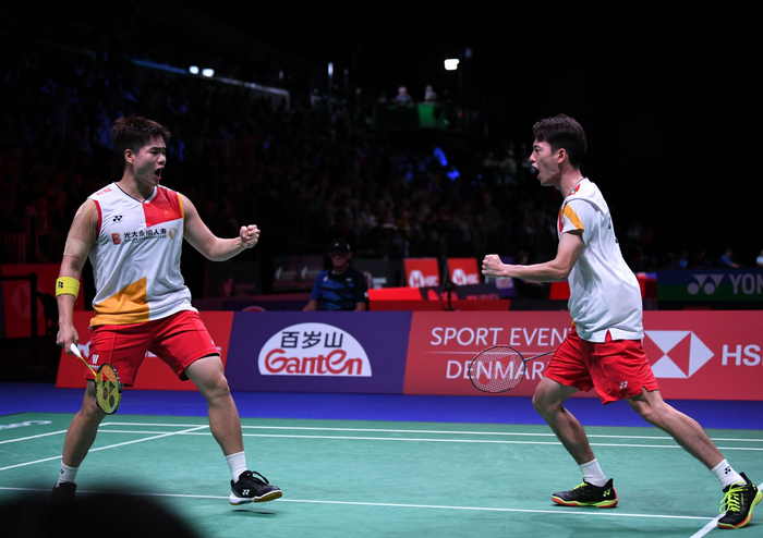 场组合在比 场组合在比